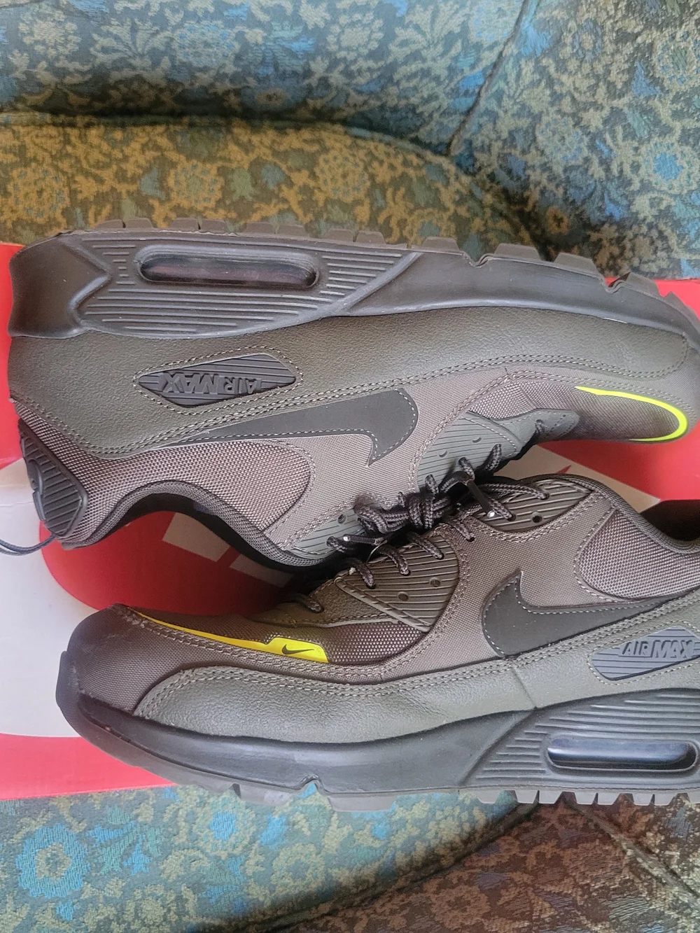 Nike Men’s Air Max 90 Surplus Sneakers in Sequoia/Khaki